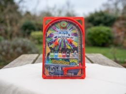 Pinball 18x11cm 2barvy v krabičce (1)