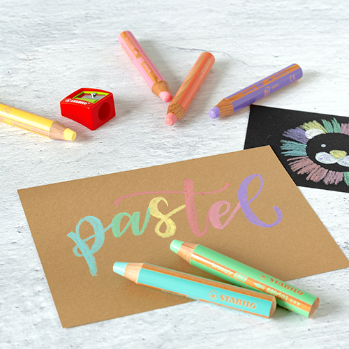 Barvička, vodovka a voskovka - STABILO woody 3 v 1 - 18 ks balení s ořezávatkem a štětcem