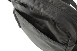 CAT crossbody taška Urban Mountaineer Kilimanjaro - černá (4)