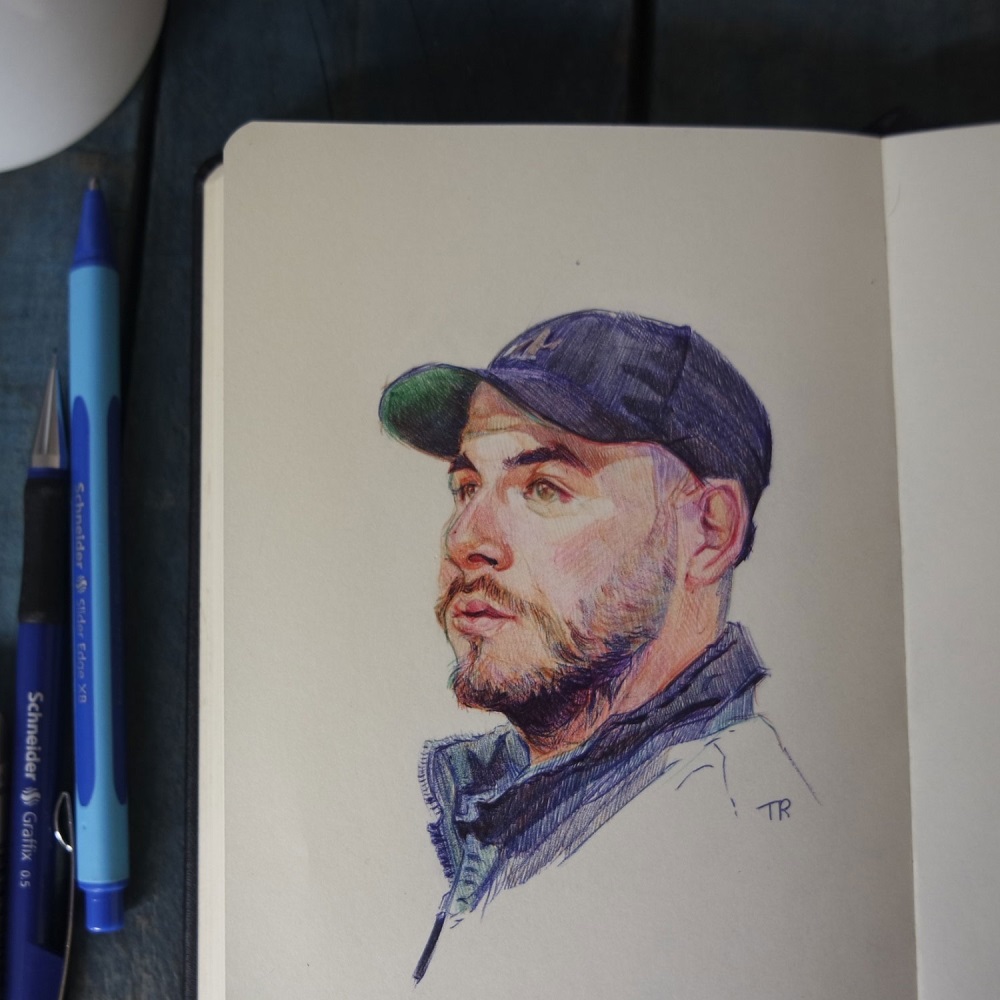 Kuličkové pero SCHNEIDER Slider Edge XB, trojhranné tělo - modrá nebeská náplň