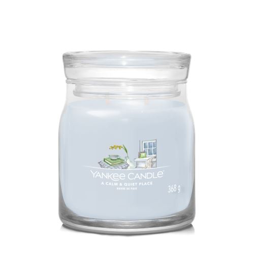 Sviečka Yankee Candle - A CALM & QUIET PLACE, stredná